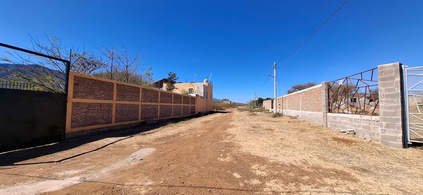 Terreno con Escrituras en la Campanilla Ixtlahucan 3