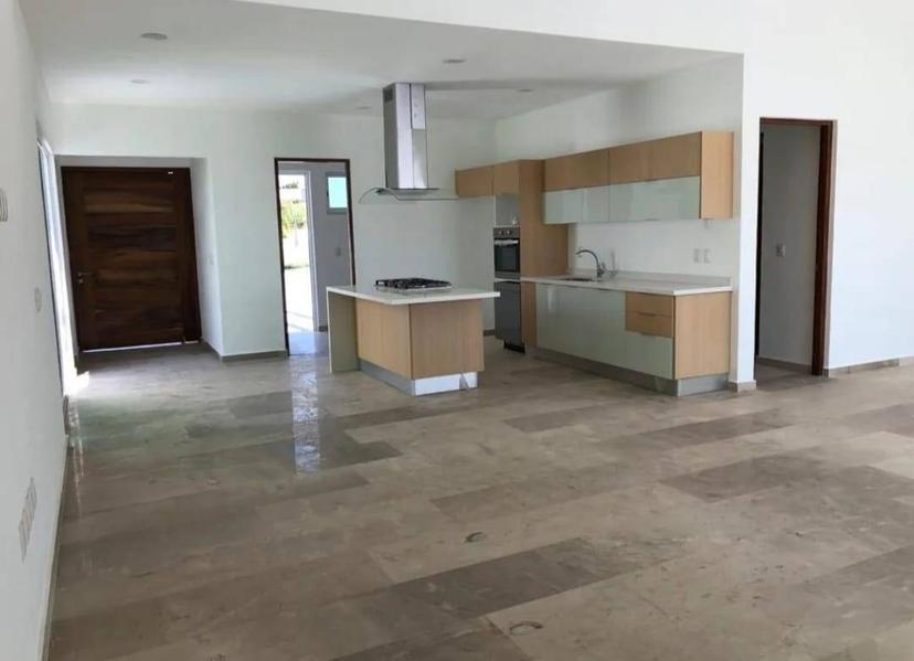 RESIDENCIA DE UNA PLANTA EN RENTA EN LOS TIGRES 3