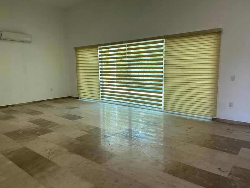 RESIDENCIA DE UNA PLANTA EN RENTA EN LOS TIGRES 5