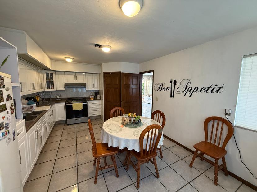 Casa en venta en Tlajomulco de Zuñiga 5