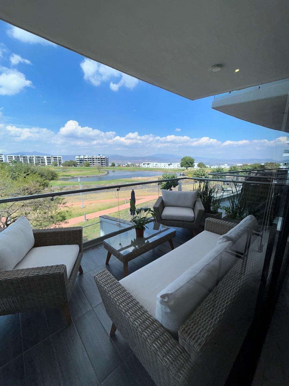 Precioso departamento con vista al campo de Golf!