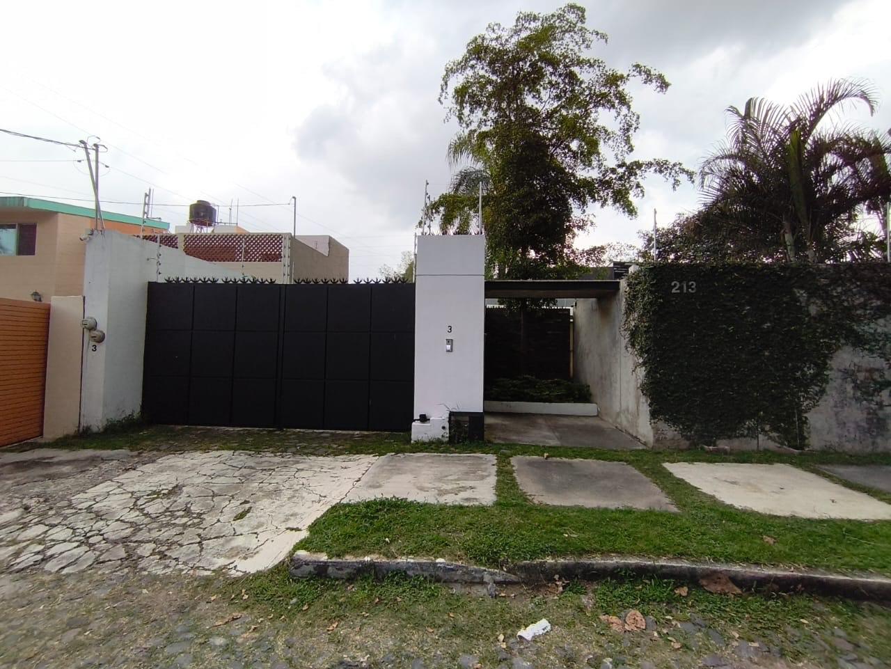 Casa en renta en la Colonia las Fuentes 