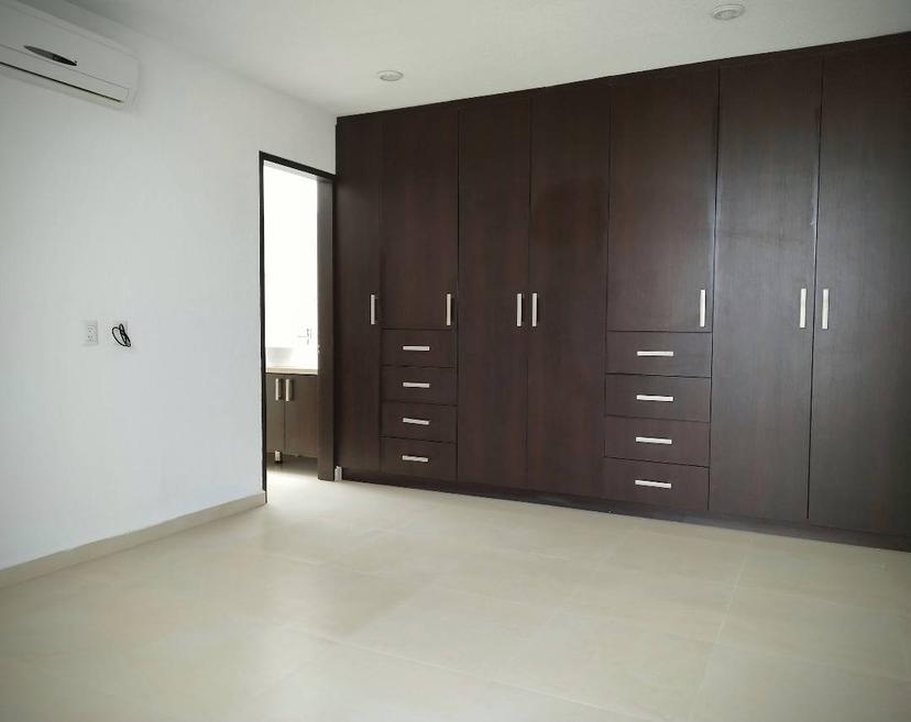 Hermosa Casa en Valle de Juriquilla 5