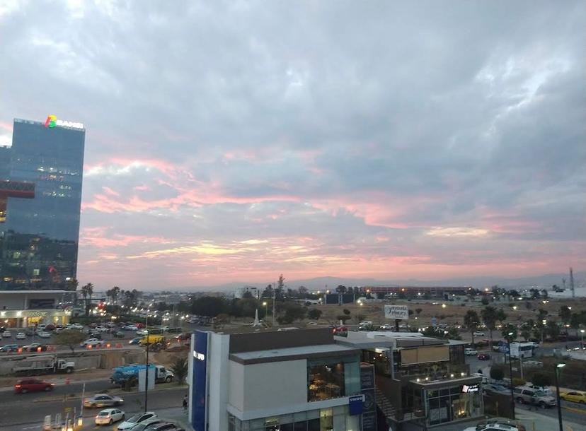 Local comercial con la mejor vista de Querétaro  2