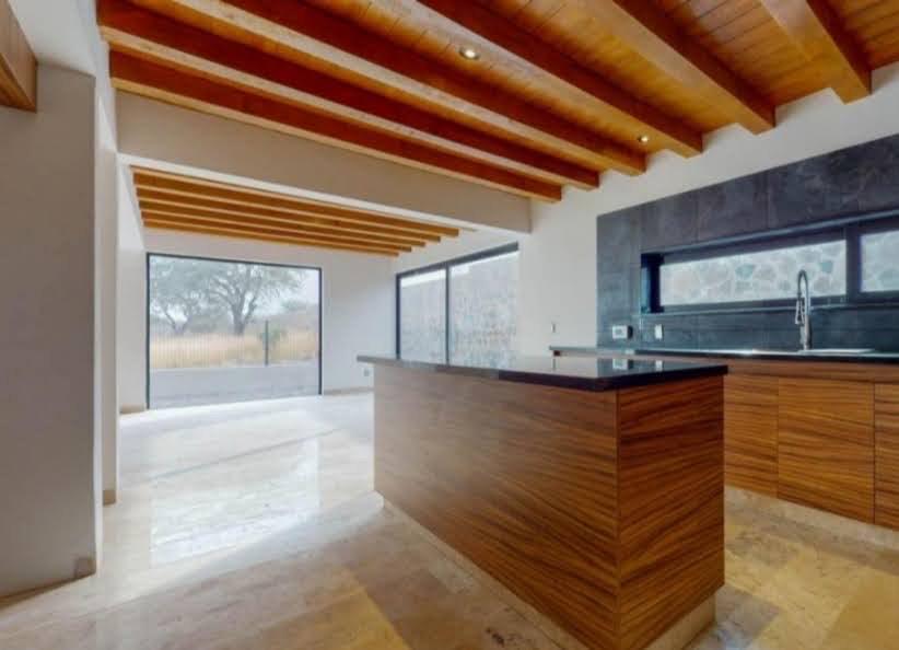 Casa en Venta en Lomas del Campanario Norte Sta O. 3