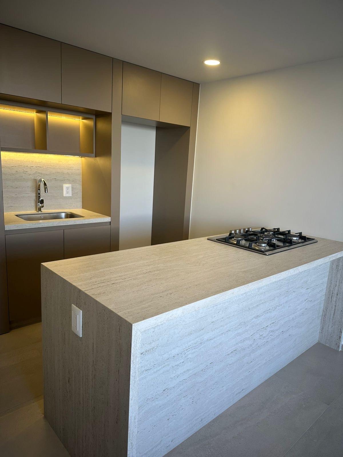 Departamento de 1 recamara en torre Lírica 