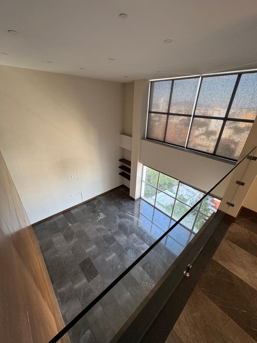 OLIVIA RESIDENOliva D12: Elegancia en Doble Altura 5