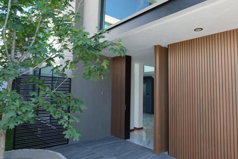 Residencia a estrenar en puerta del bosque  4