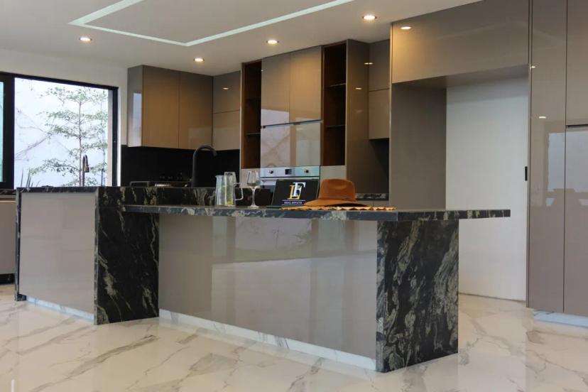 Residencia a estrenar en puerta del bosque  5