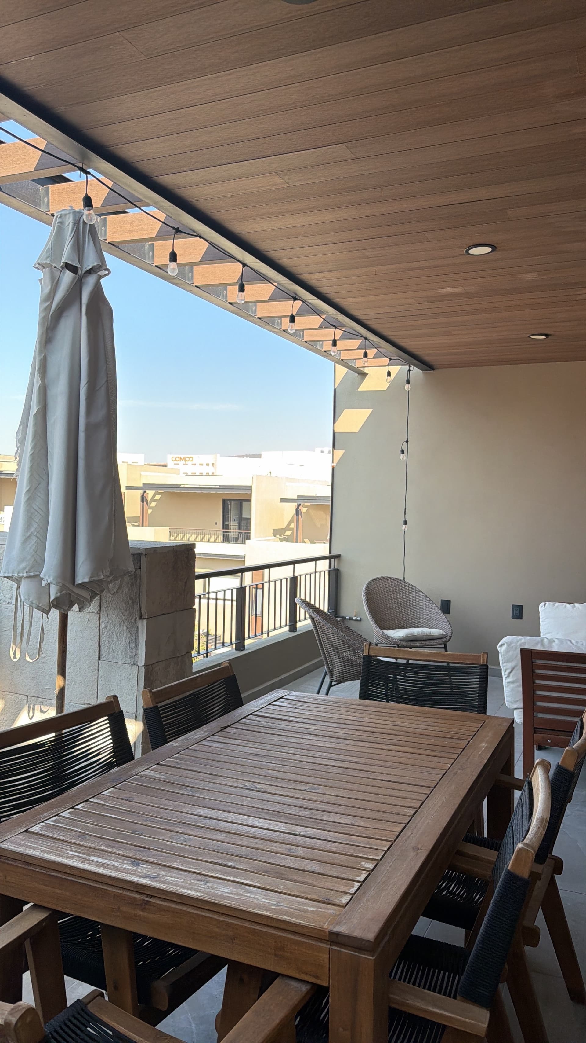 Hermosa casa con terreno excedente y Ampliación. 
