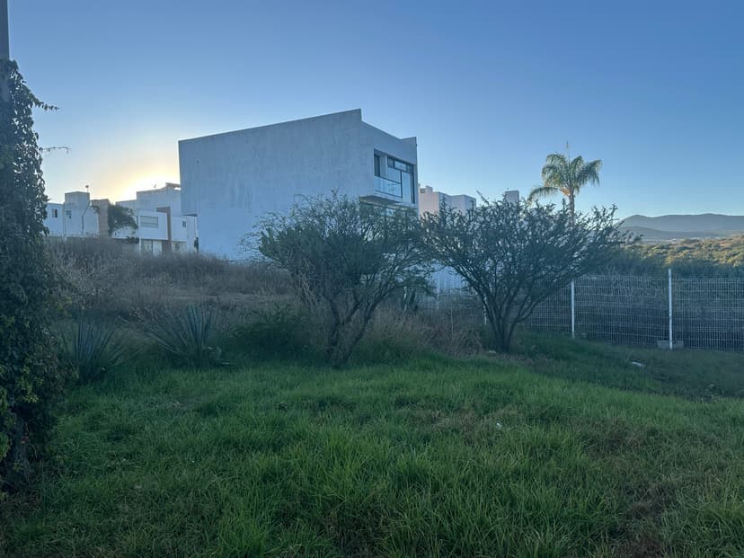 Terreno ideal para construir la casa de tus sueños 2