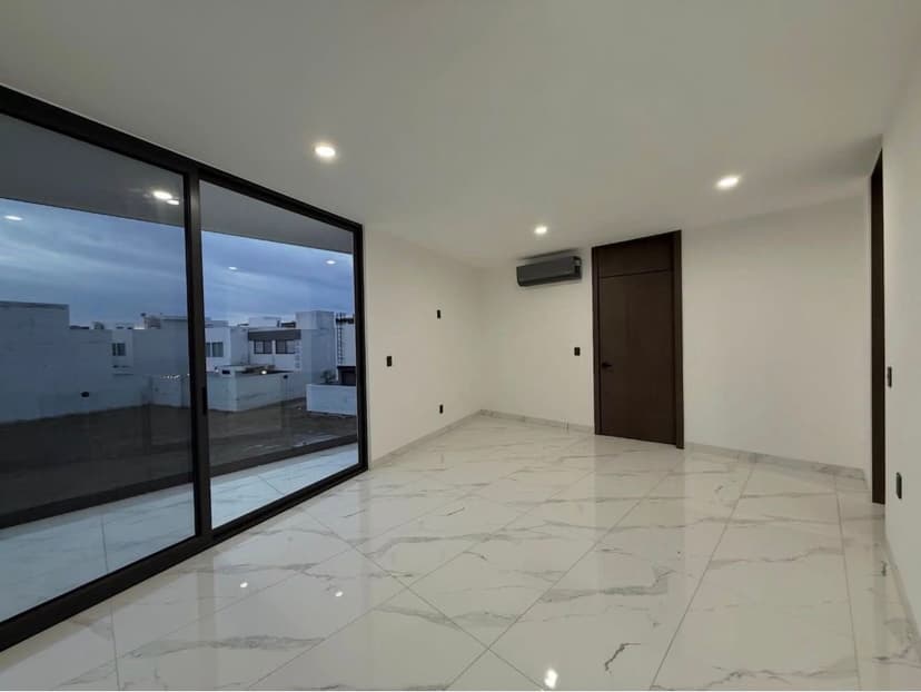 Oportunidad de casa en venta en valle imperial  5